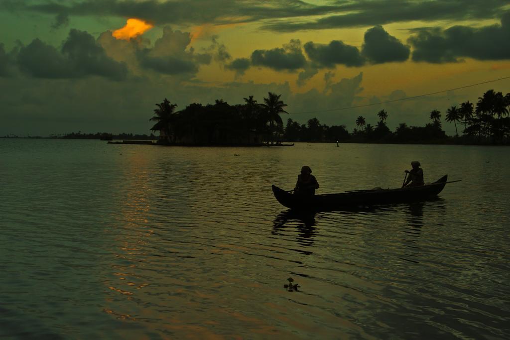班纳马达度假村 Alappuzha 外观 照片